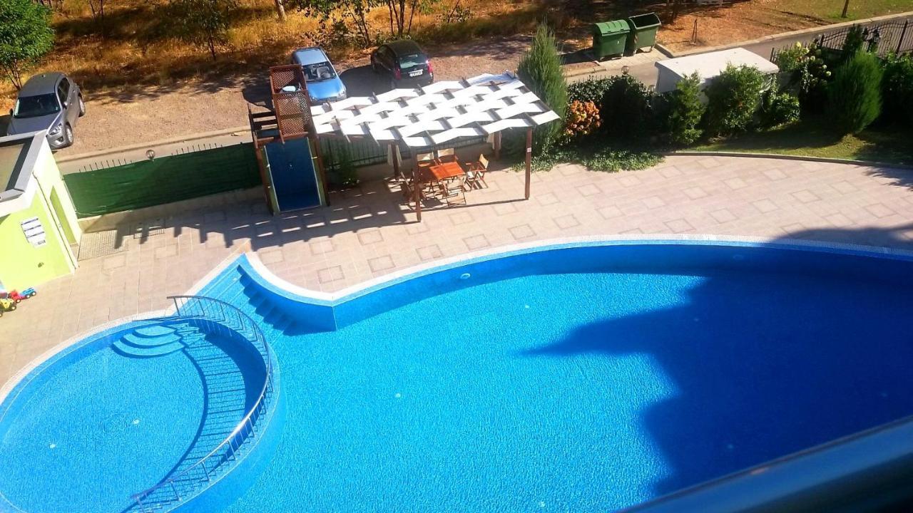 Family Apartments In Solmarin Слънчев бряг Екстериор снимка