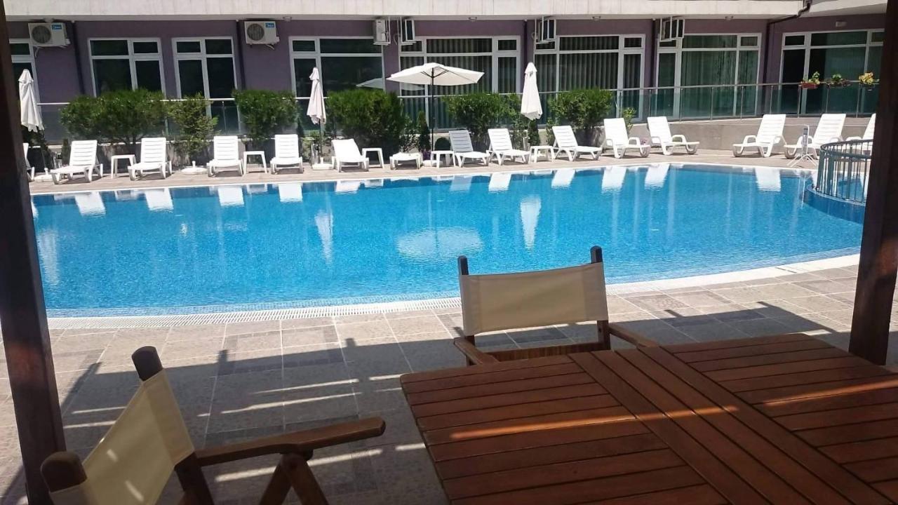 Family Apartments In Solmarin Слънчев бряг Екстериор снимка