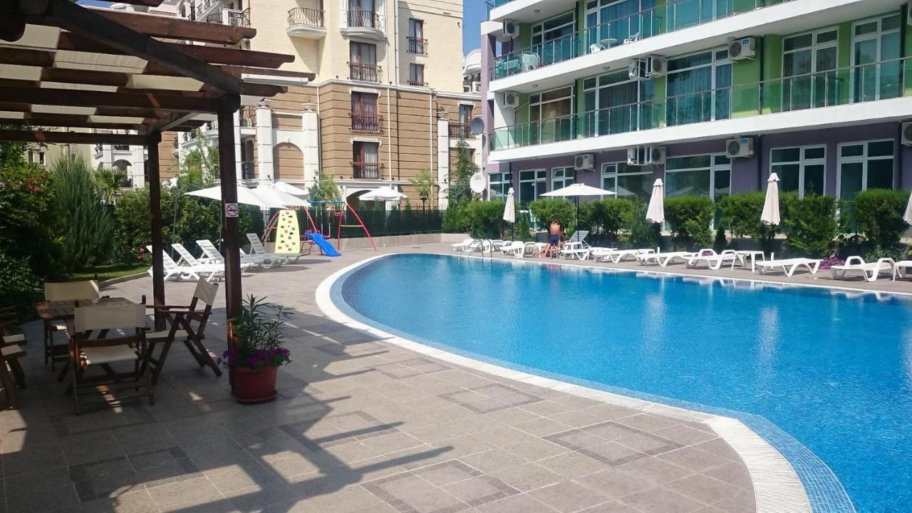 Family Apartments In Solmarin Слънчев бряг Екстериор снимка