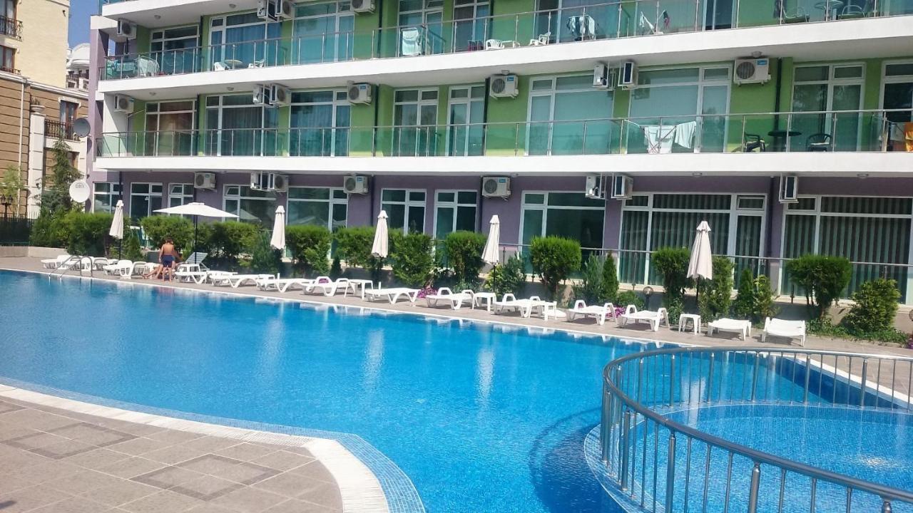 Family Apartments In Solmarin Слънчев бряг Екстериор снимка