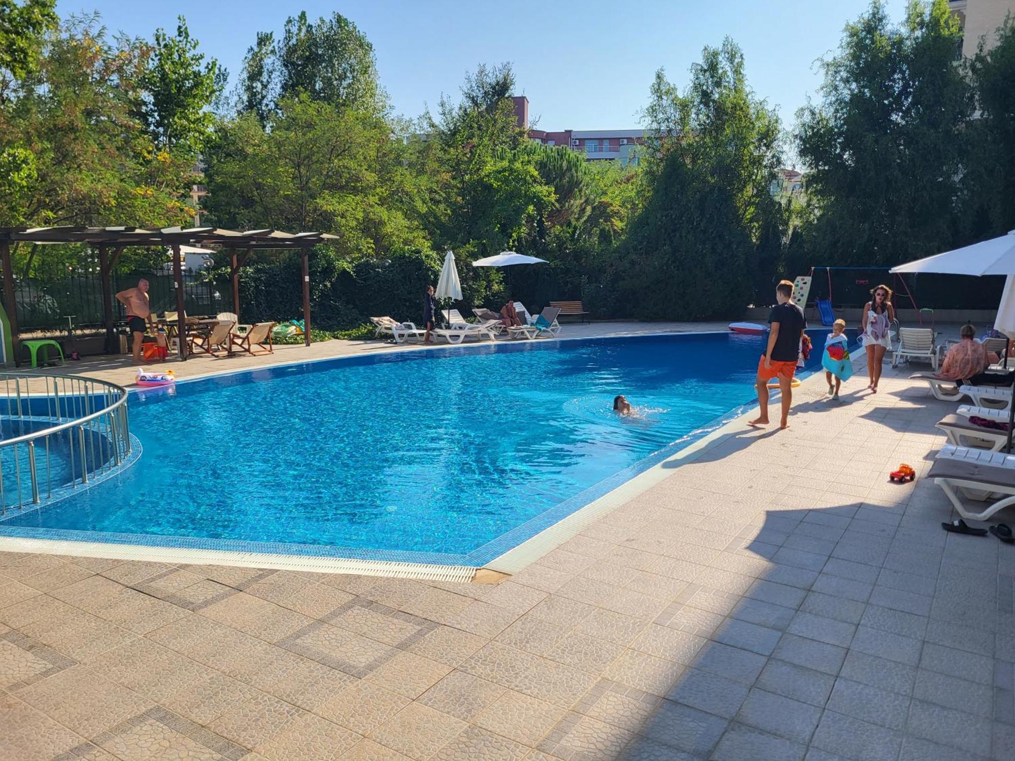 Family Apartments In Solmarin Слънчев бряг Екстериор снимка
