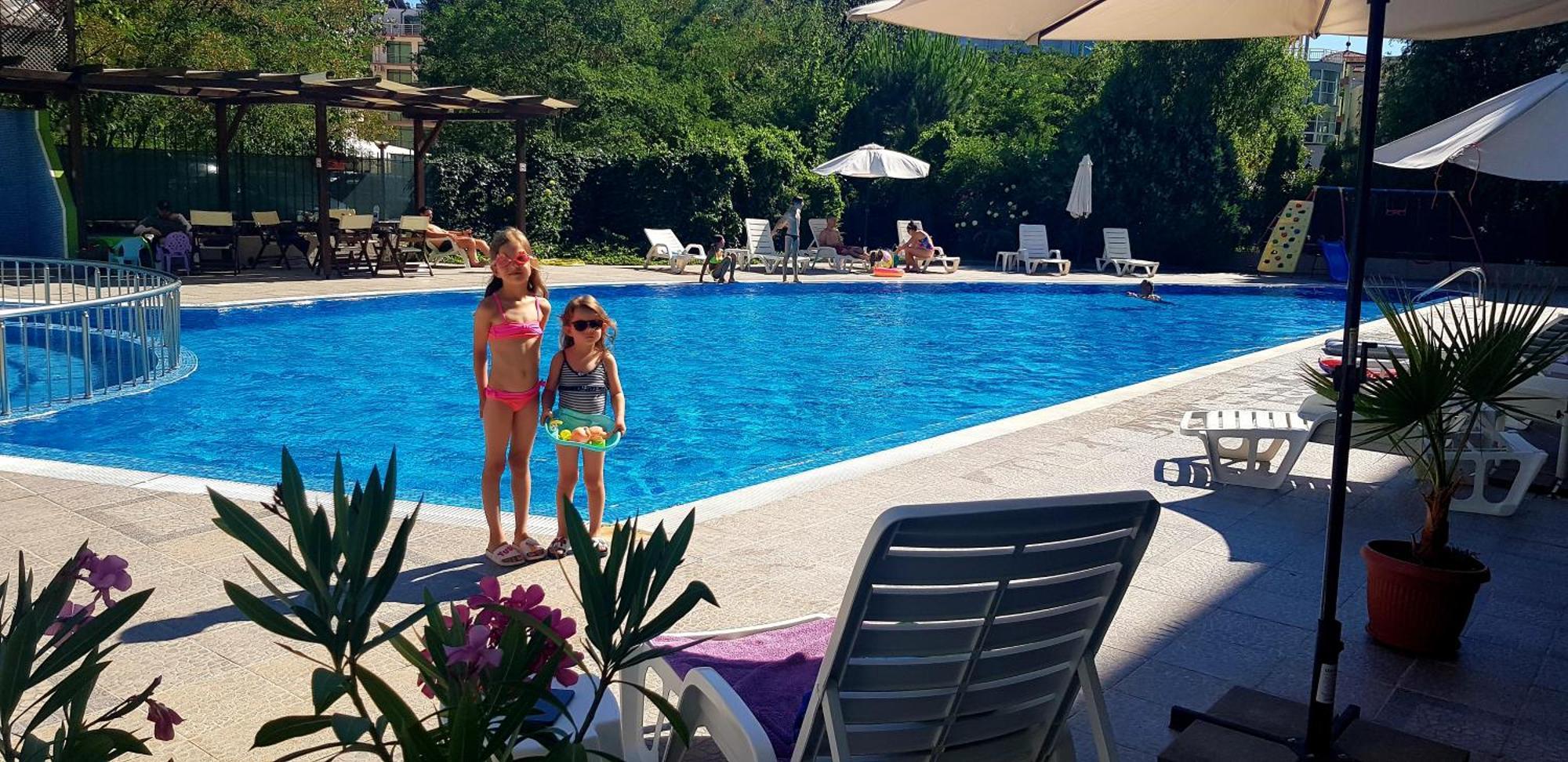 Family Apartments In Solmarin Слънчев бряг Екстериор снимка