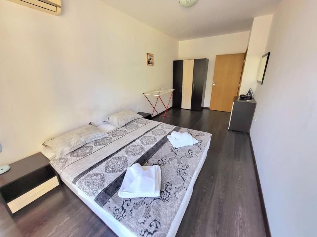 Family Apartments In Solmarin Слънчев бряг Екстериор снимка